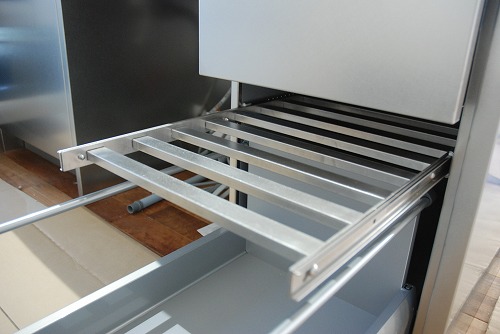 段付きシンクの対面キッチン バイブレーションサンダー仕上のステンレス 654  イメージ-9
